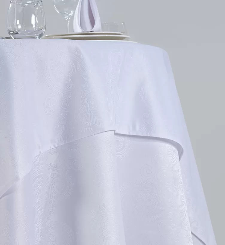 Amazing Table Cloths