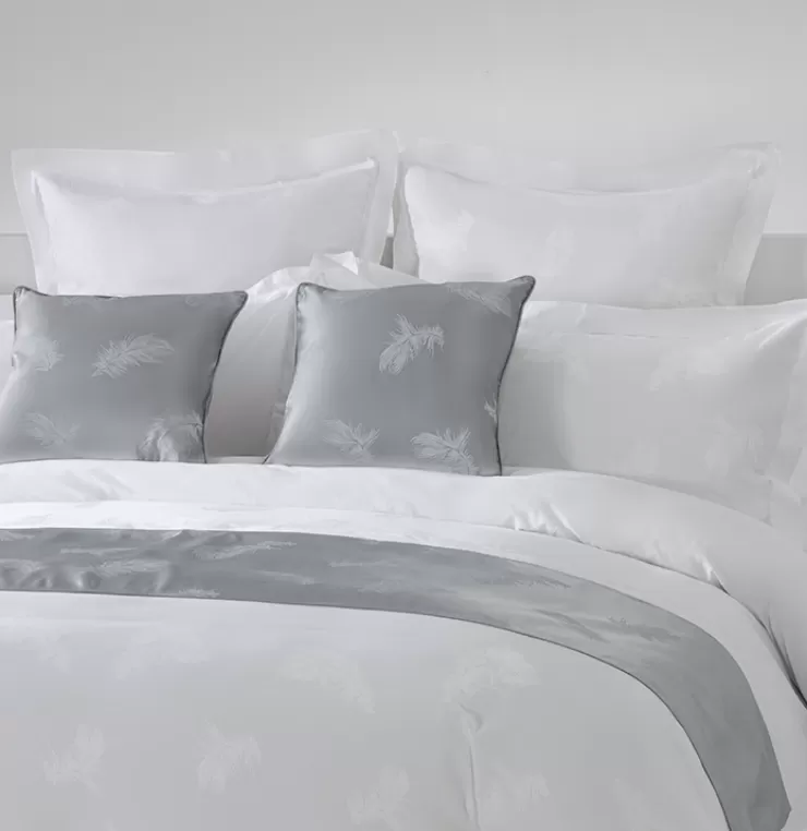 Pilllow Decoration And Bed Runner